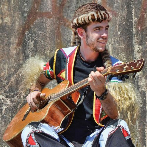 Qadasi & Maqhinga playing Maskandi folk-fusion outdoors